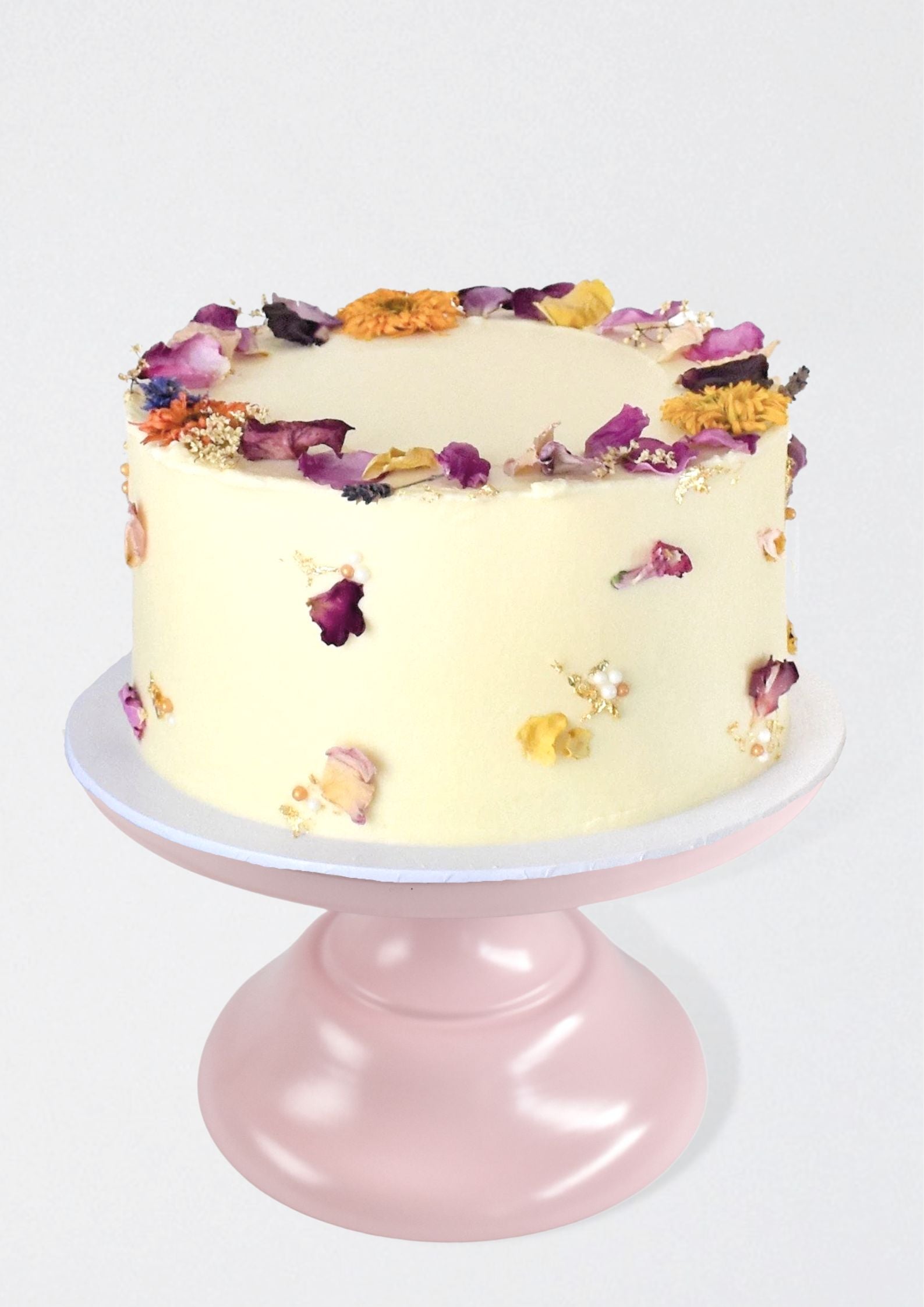 Vintage Floral DIY Cake Kit - Using Locally Sourced Edible Dried Flowers –  Clever Crumb